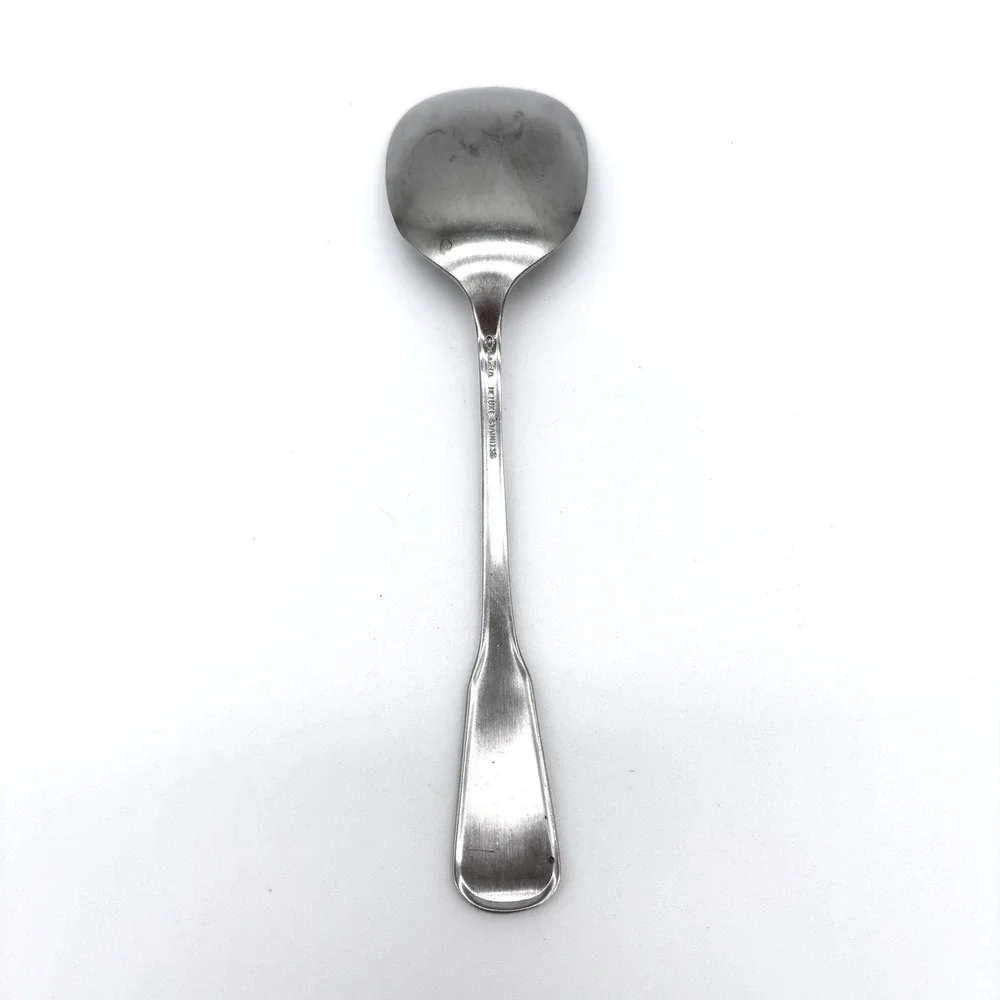 Oneida Deluxe Independence Stainless Steel Round Bowl/Cream Soup Spoon Qty 1